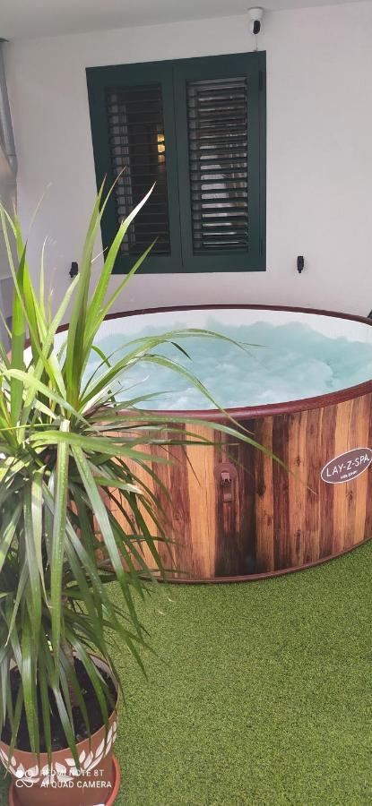 Villa Angie Old Town With Jacuzzi Split Exterior photo