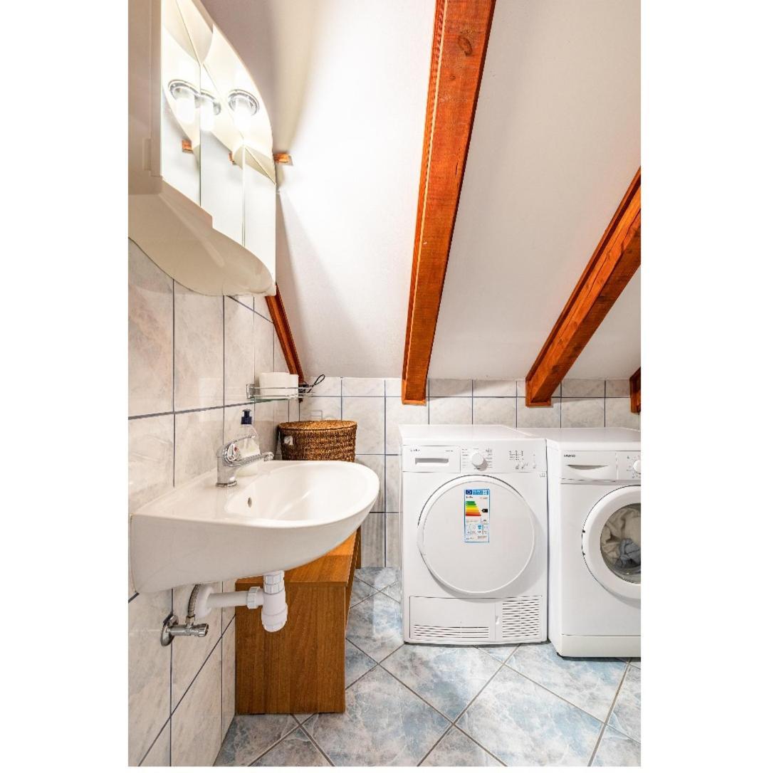 Villa Angie Old Town With Jacuzzi Split Exterior photo
