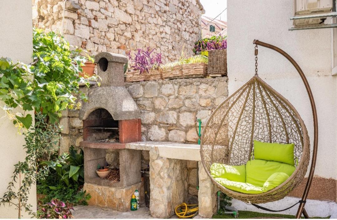 Villa Angie Old Town With Jacuzzi Split Exterior photo